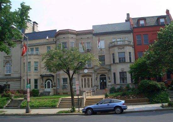 اقتحام سفارة السودان في واشنطن