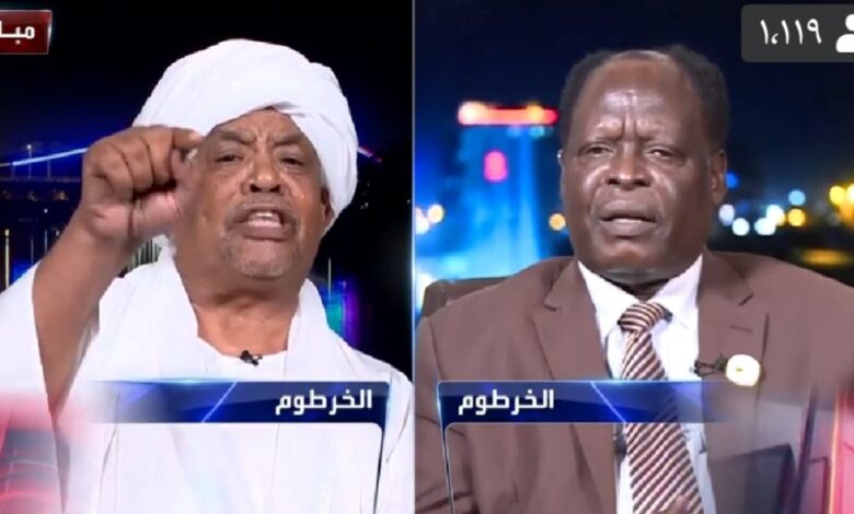 ملاسنات بين كمال عمر والشيوعي صالح محمود
