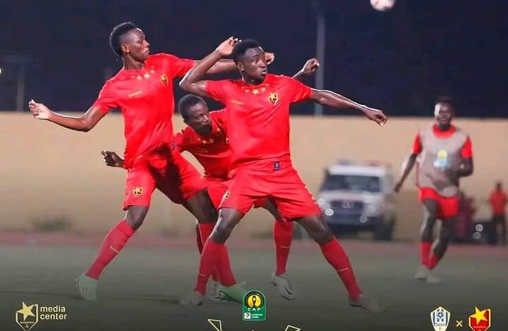 حظيت "مباراة المريخ وشباب بلوزداد" بأهمية كبيرة من المجلس الذي رصد مبلغ 5 ألف دولار لكل لاعب حال إسقاط الجزائري.