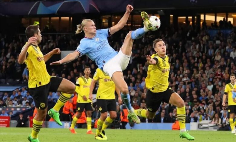 لاعب مانشيستر سيتي