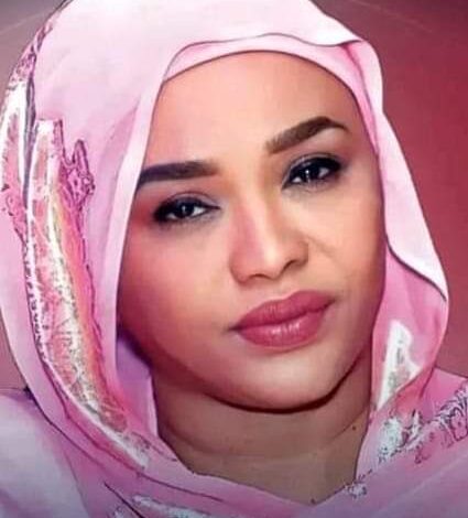 عودة أسرار بابكر للغناء بعد اعتزالها