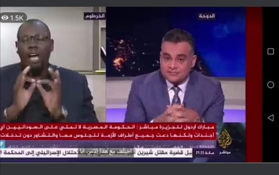 مشادة كلامية بين أحمد طه ومبارك اردول