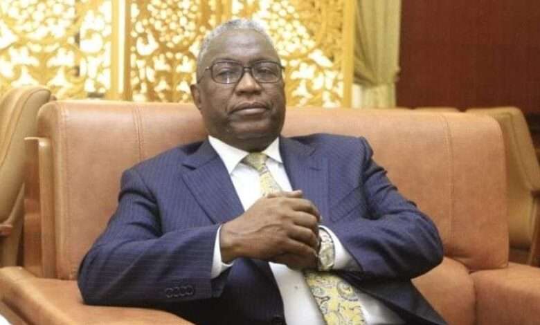 مصادر مطلعة: نائب البشير مرجعية لوفد الدعم في مفاوضات جدة