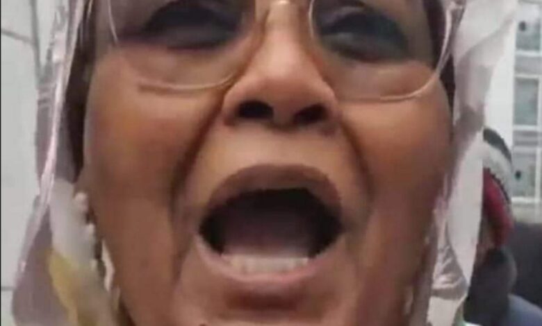 مريم في مؤتمر باريس